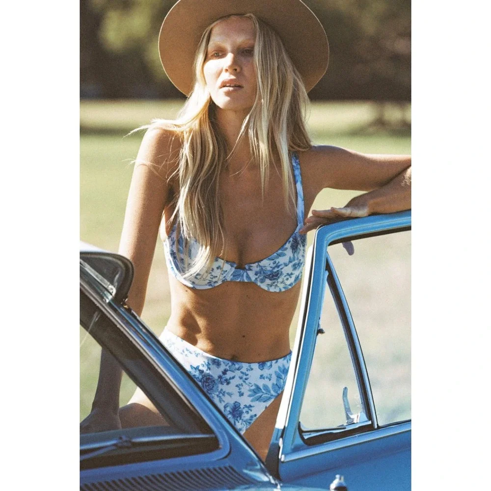 Juillet Wilder Floral Bikini - Izzy Top Large & Bodhi Bottom Small NWT Blue - Picture 17 of 17